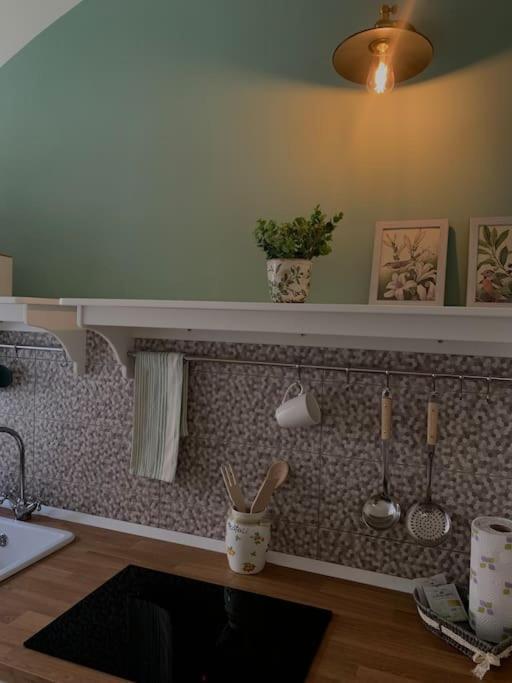 נאפולי Appartamento: La Maison Verte מראה חיצוני תמונה