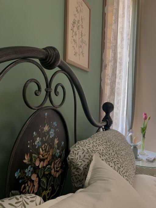 נאפולי Appartamento: La Maison Verte מראה חיצוני תמונה