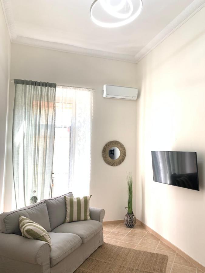 נאפולי Appartamento: La Maison Verte מראה חיצוני תמונה