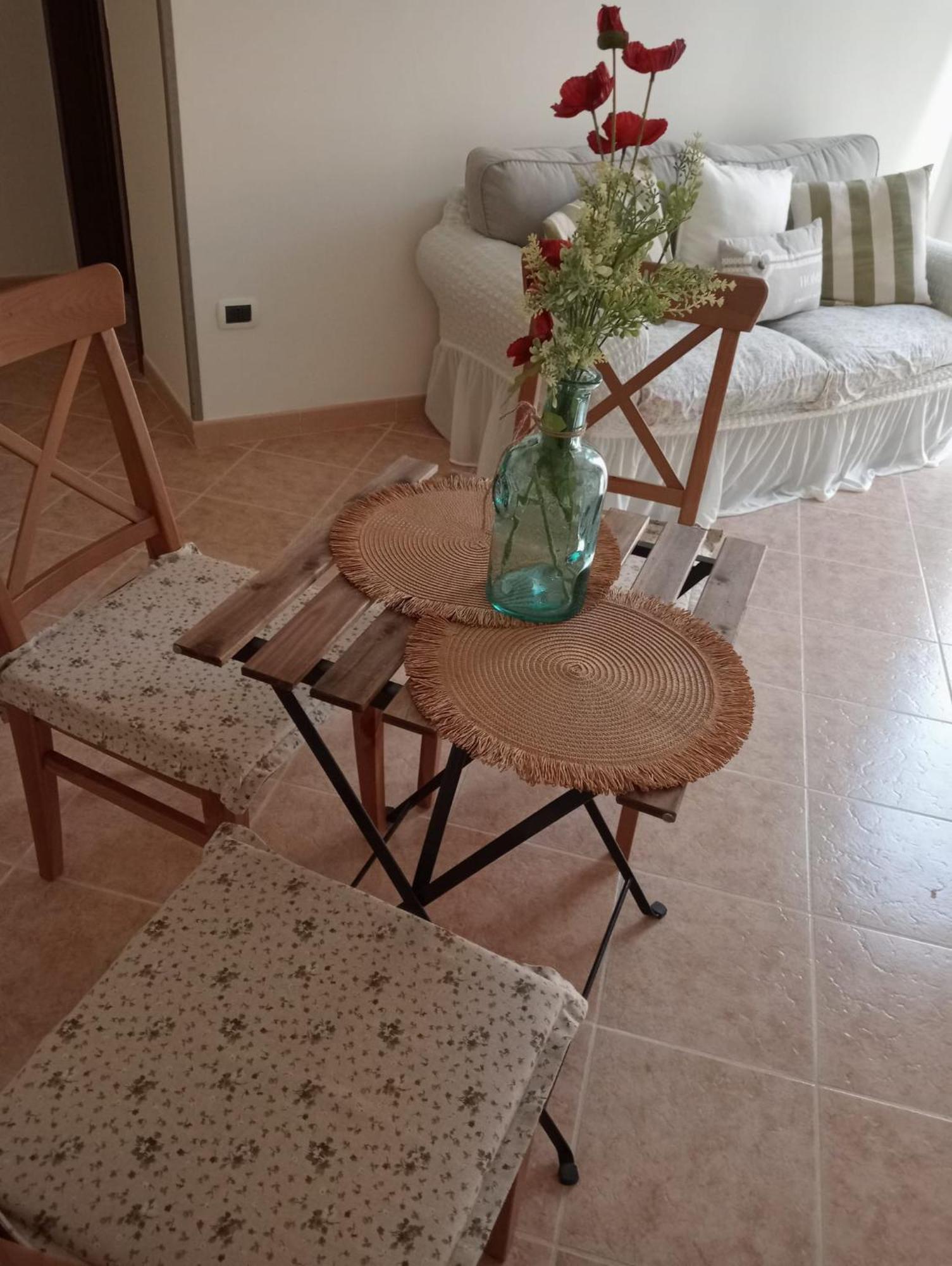 נאפולי Appartamento: La Maison Verte מראה חיצוני תמונה