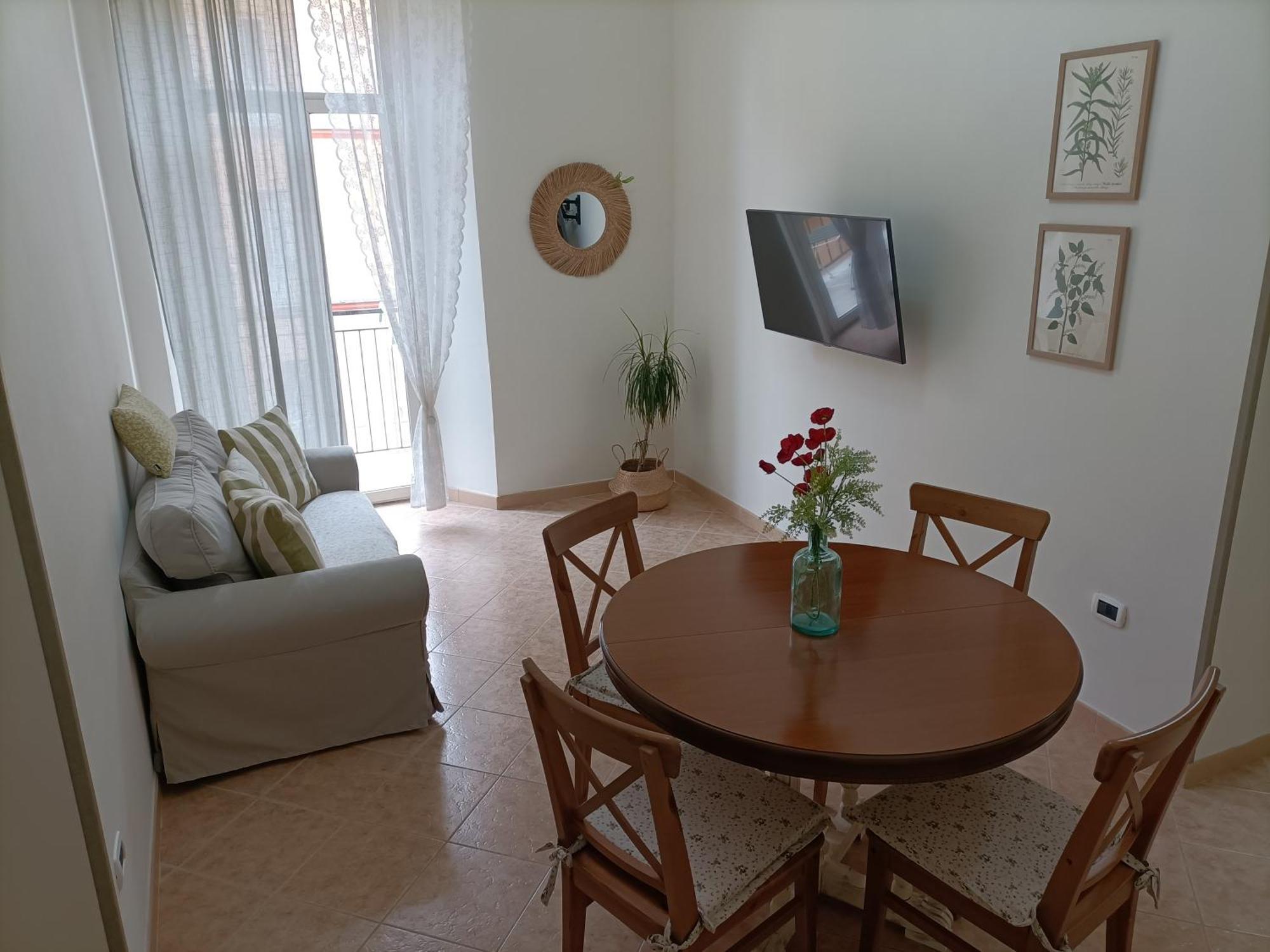 נאפולי Appartamento: La Maison Verte מראה חיצוני תמונה